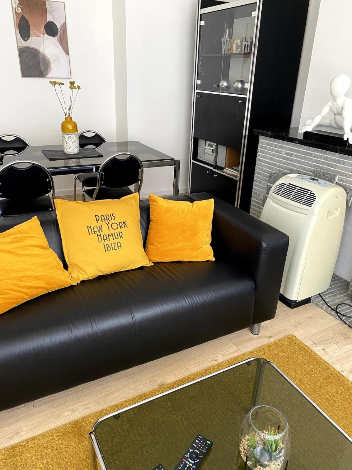 Appartement Lumineux, Idealement Situe - Enfants Bienvenus Namur Exterior photo